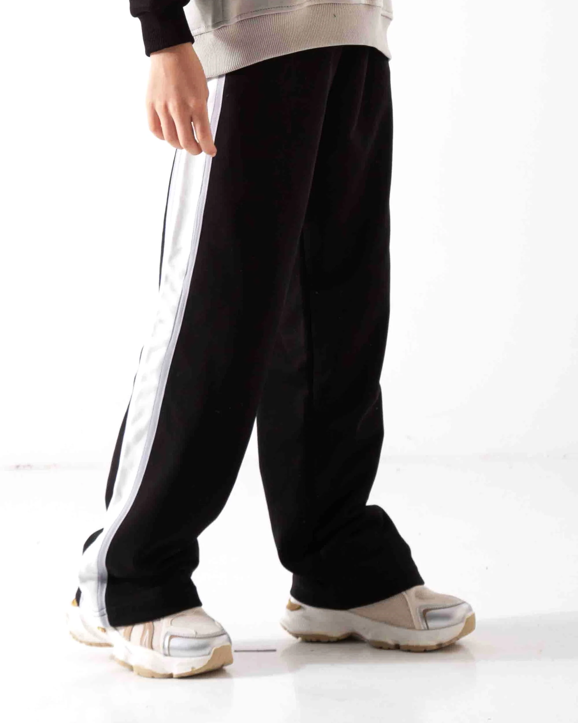 Boy's sweatpants Wide Leg - Image 4