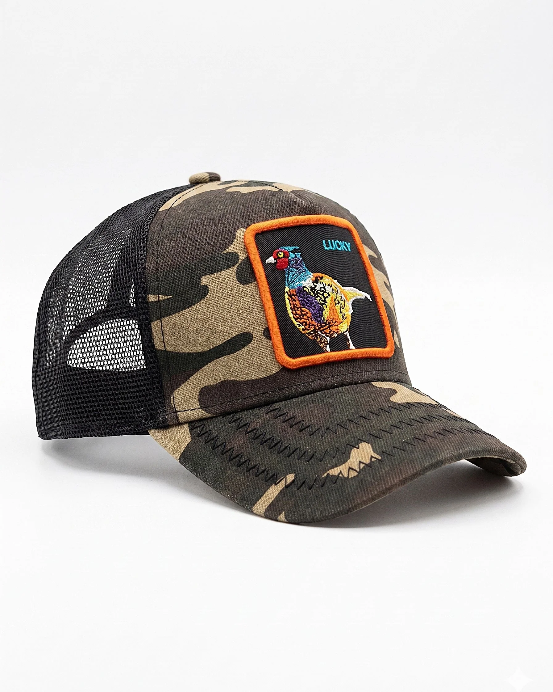 Men's embroidered mesh cap - Image 3